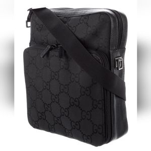 ❤️Gucci Vintage GG Nylon Shoulder Bag